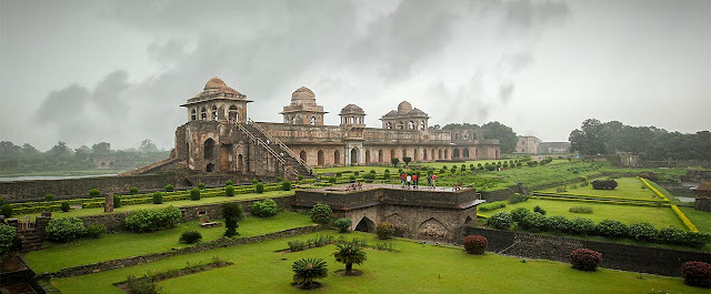 Mandu tourist places